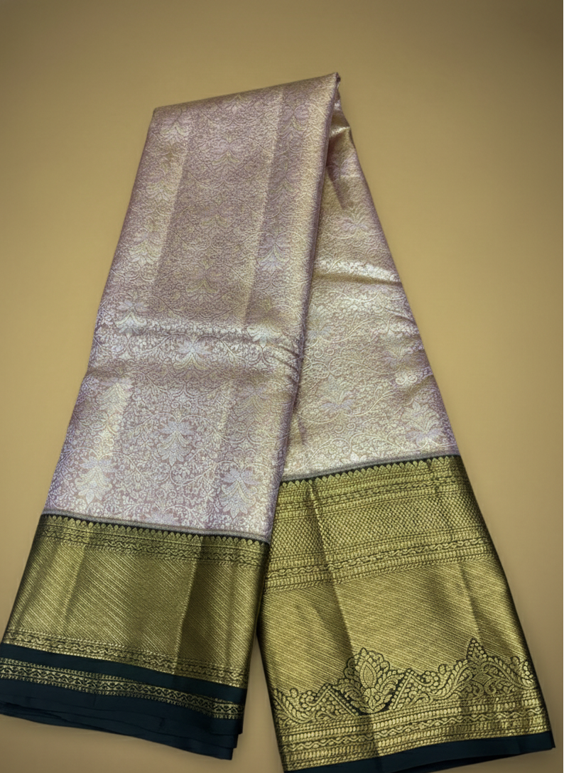 Pure 100% Kanjivaram Silk Saree in Lavender with Gold Navy Blue Zari Border | Silk Mark Certified
